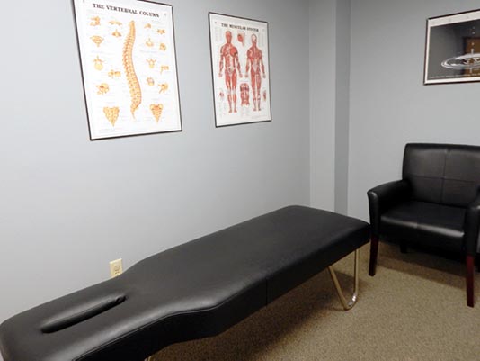 Chiropractic Nashville TN Adjustment Room